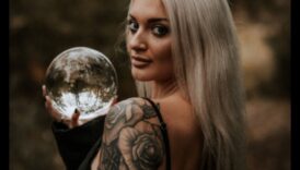 إعادة تعريف الواقع: الوشم الواقعي وراء الفن التقليدي