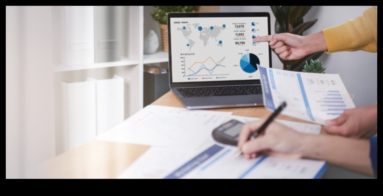 الاكتشاف الرقمي: الكشف عن الفرص في تواجد وسائل التواصل الاجتماعي