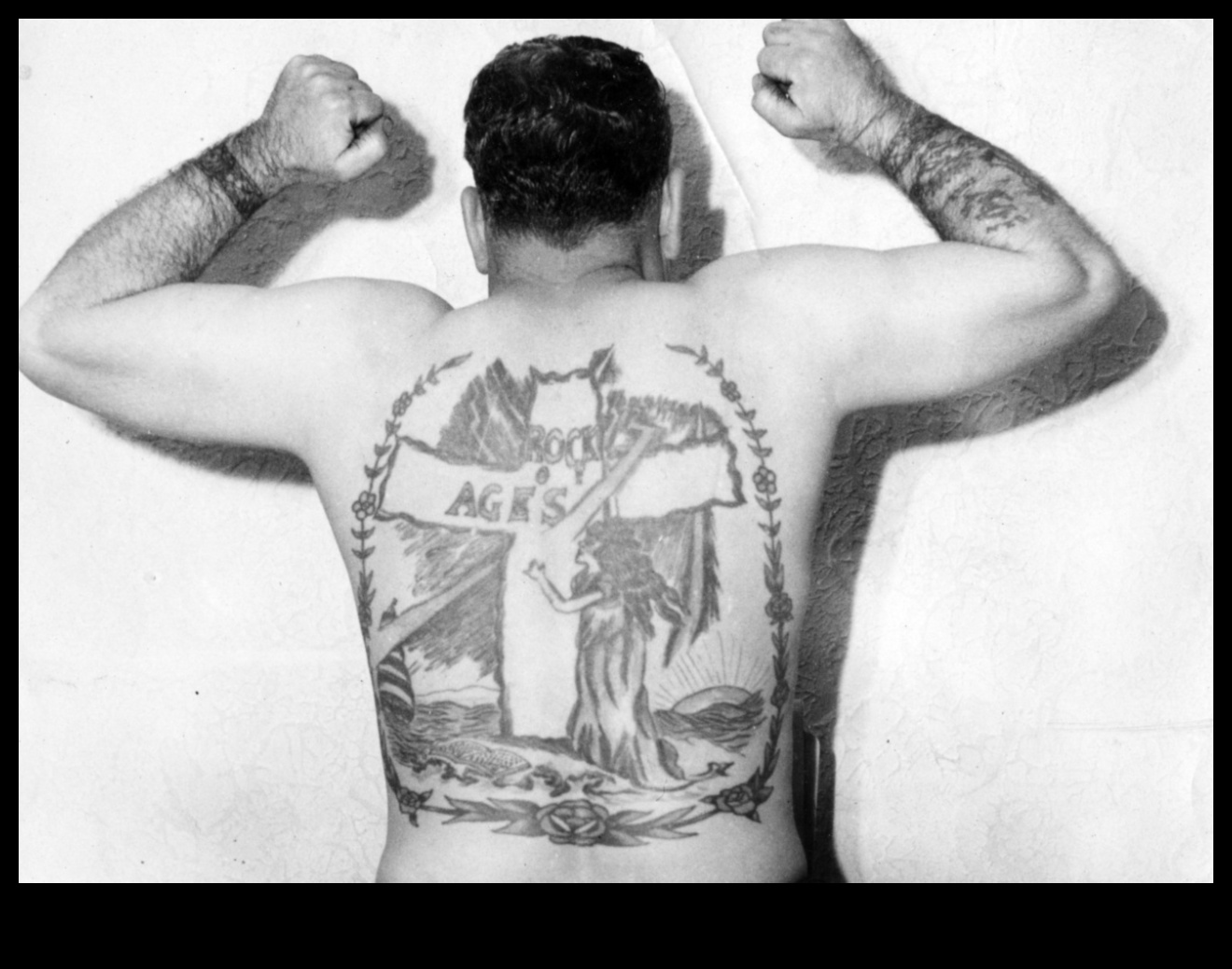 تراث البحارة: التنقل في عالم الوشم التقليدي